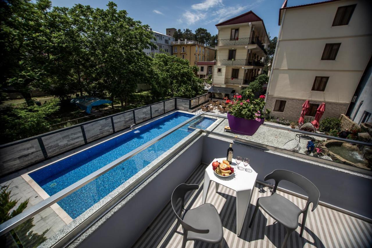 Chveni Ezo Boutique Hotel 科布列季 外观 照片