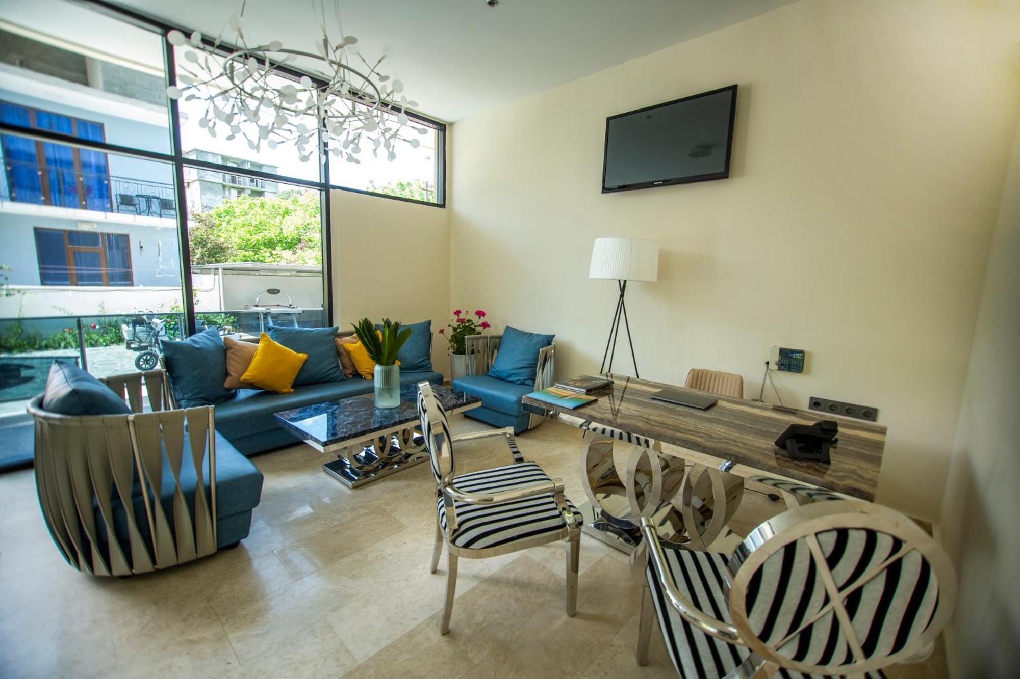 Chveni Ezo Boutique Hotel 科布列季 外观 照片